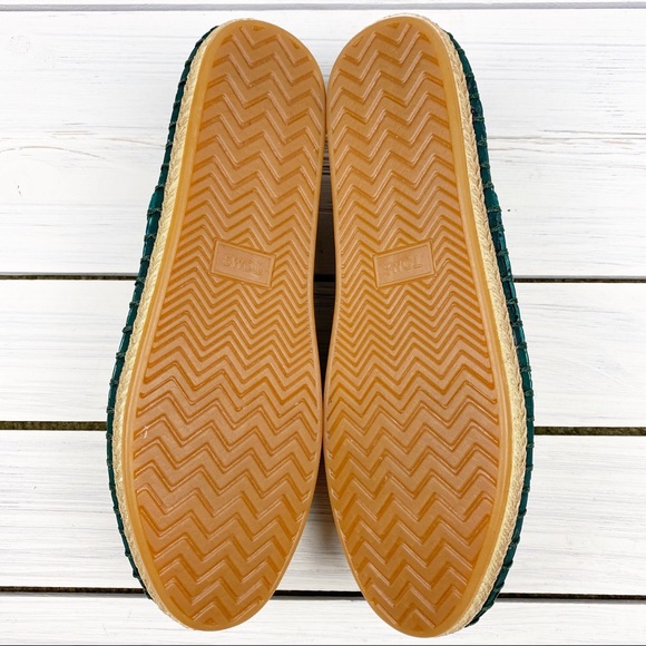 NEW TOMS Classic Slip On Emerald Green Shoes 6.5 - Picture 5 of 6